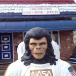 Warren Exchange Logo